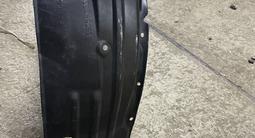 Передний подкрылок на Toyota Alphard 2003-2007 за 12 000 тг. в Астана – фото 4