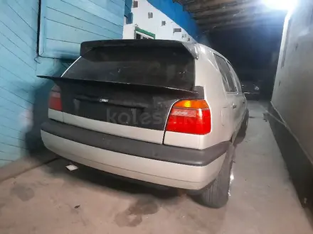 Volkswagen Golf 1996 года за 1 600 000 тг. в Алматы – фото 6