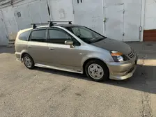 Honda Stream, 2001