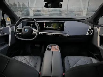 BMW iX 2022 годаүшін60 000 000 тг. в Усть-Каменогорск – фото 16