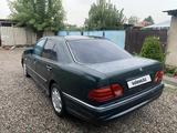 Mercedes-Benz E 320 1996 годаfor2 300 000 тг. в Алматы – фото 2