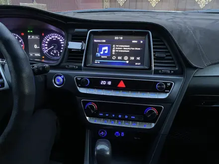 Hyundai Sonata 2019 года за 8 500 000 тг. в Актау – фото 9