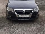 Volkswagen Passat 2010 года за 4 500 000 тг. в Алматы