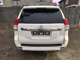 Toyota Land Cruiser Prado 2011 годаүшін17 450 000 тг. в Уральск – фото 2