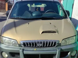 Hyundai Starex, 2001