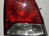 Фонарь левый на крышку багажника Land Cruiser 200 2012-2015 за 50 000 тг. в Актобе