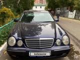 Mercedes-Benz E 280 1999 года за 3 500 000 тг. в Астана – фото 2