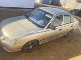 Hyundai Accent 2002 года за 1 300 000 тг. в Атырау – фото 4