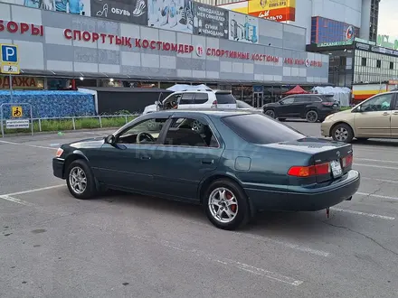 Toyota Camry 1999 года за 3 300 000 тг. в Алматы – фото 5