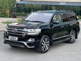 Toyota Land Cruiser 2016 года за 32 500 000 тг. в Алматы – фото 2