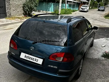 Toyota Avensis 1998 года за 2 800 000 тг. в Алматы – фото 3