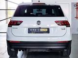 Volkswagen Tiguan 2017 года за 12 000 000 тг. в Атырау – фото 3