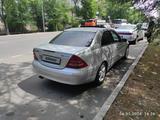 Mercedes-Benz C 240 2003 годаfor3 690 909 тг. в Алматы – фото 3