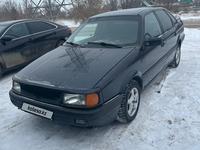 Volkswagen Passat 1990 года за 1 300 000 тг. в Караганда