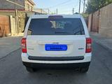 Jeep Patriot 2015 года за 9 000 000 тг. в Шымкент – фото 4