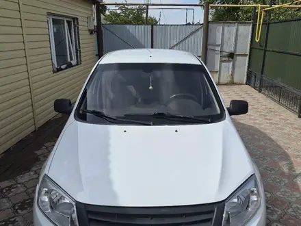ВАЗ (Lada) Granta 2190 2013 года за 1 350 000 тг. в Уральск