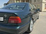 BMW 528 1997 года за 2 650 000 тг. в Алматы – фото 5
