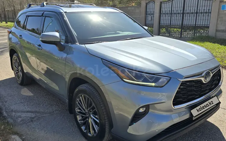 Toyota Highlander 2020 года за 22 500 000 тг. в Астана