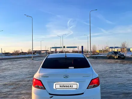 Hyundai Accent 2014 года за 5 300 000 тг. в Уральск – фото 4