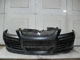 Передний бампер на Mitsubishi Space Star 2001 года за 2 990 тг. в Шымкент
