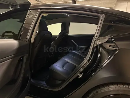 Tesla Model 3 2019 года за 17 499 999 тг. в Алматы – фото 17