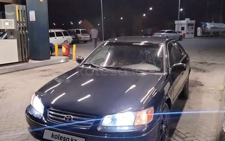 Toyota Camry 2000 года за 3 150 000 тг. в Жезказган