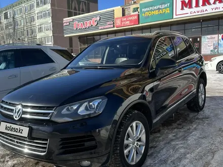 Volkswagen Touareg 2013 года за 10 800 000 тг. в Астана – фото 4