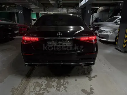 Mercedes-Benz S 450 2023 года за 70 000 000 тг. в Астана – фото 4