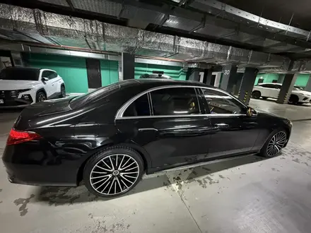 Mercedes-Benz S 450 2023 года за 70 000 000 тг. в Астана – фото 3