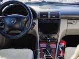 Mercedes-Benz C 240 2003 года за 3 500 000 тг. в Павлодар – фото 5