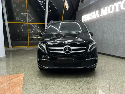 Mercedes-Benz V 250 Avantgarde 2022 года за 65 000 000 тг. в Алматы – фото 10