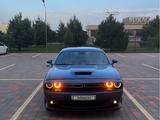 Dodge Challenger 2022 года за 27 000 000 тг. в Алматы – фото 2