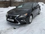 Lexus ES 250 2016 года за 17 500 000 тг. в Усть-Каменогорск – фото 3