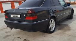 Mercedes-Benz C 200 1998 годаfor2 000 000 тг. в Кызылорда – фото 2