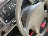 Toyota Corolla 1999 годаүшін2 100 000 тг. в Алматы – фото 2