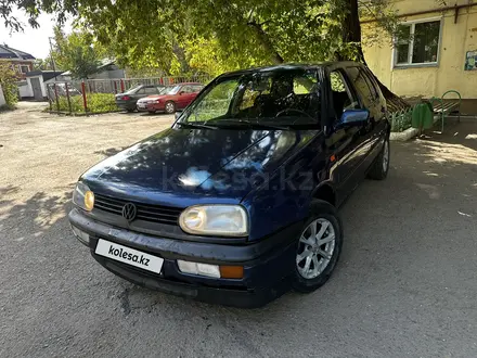 Volkswagen Golf 1993 года за 850 000 тг. в Астана – фото 4