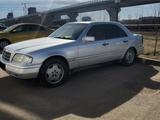 Mercedes-Benz C 220 1995 года за 2 200 000 тг. в Астана