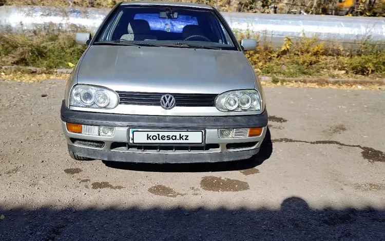 Volkswagen Golf 1995 года за 1 500 000 тг. в Караганда