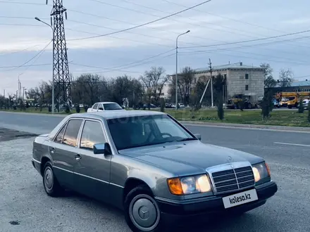 Mercedes-Benz E 200 1989 года за 1 700 000 тг. в Тараз – фото 5