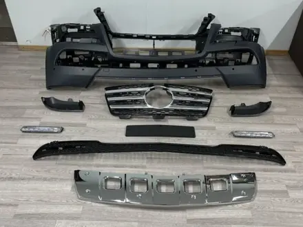 Бампер передний MERCEDES-BENZ GL X164 GRAND EDITION за 350 000 тг. в Алматы – фото 2