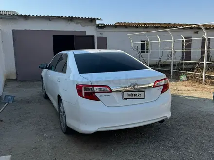 Toyota Camry 2014 года за 6 500 000 тг. в Жанаозен – фото 4