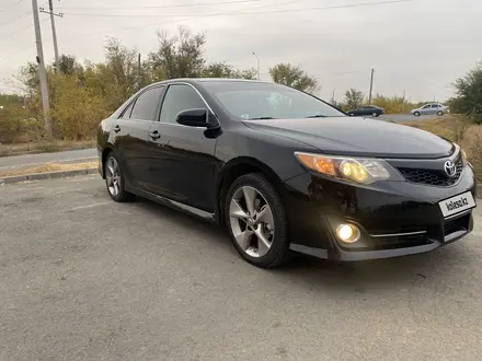 Toyota Camry 2013 года за 5 800 000 тг. в Уральск – фото 3