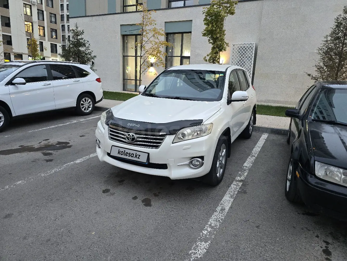 Toyota RAV4, 2010