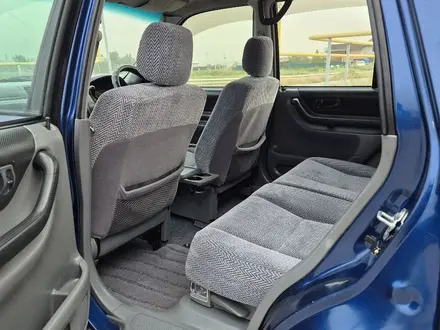Honda CR-V 1997 года за 3 750 000 тг. в Алматы – фото 23