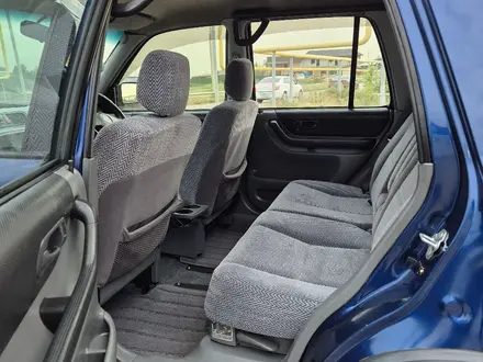 Honda CR-V 1997 года за 3 750 000 тг. в Алматы – фото 27