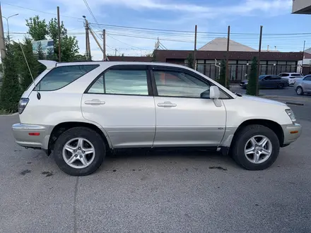 Lexus RX 300 2001 года за 5 100 000 тг. в Шымкент – фото 4