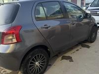 Toyota Yaris 2007 годаfor3 900 000 тг. в Актау