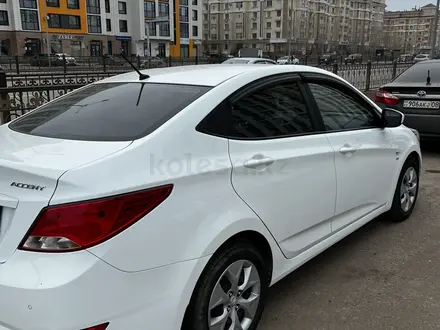Hyundai Accent 2015 года за 6 500 000 тг. в Астана – фото 2
