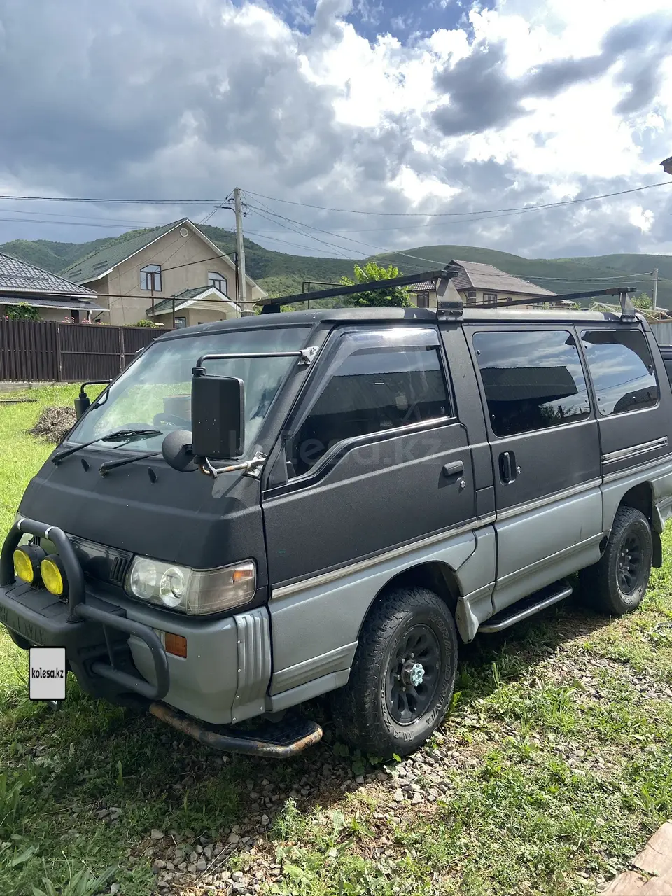 Mitsubishi Delica, 1992