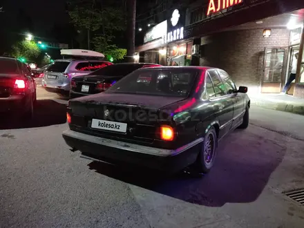 BMW 520 1994 года за 950 000 тг. в Алматы – фото 6